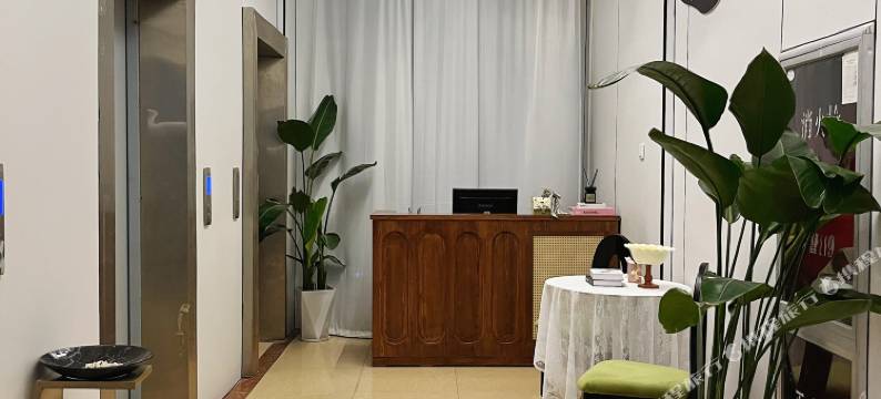 云漫民宿(兴国翡翠广场店)图片