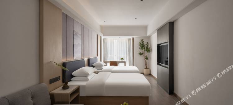 蓝色几何酒店(郑州新郑国际机场店)图片