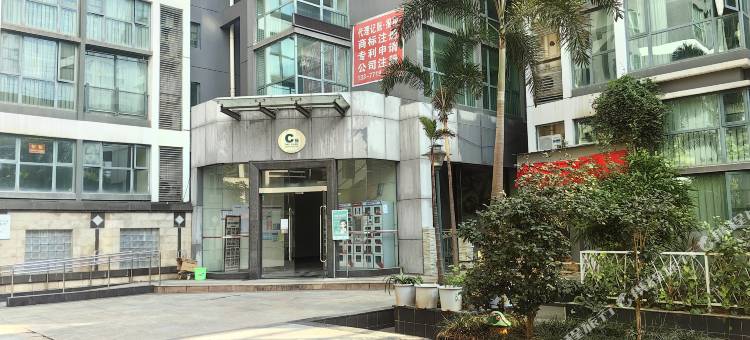 南宁乐巢太空舱青年旅舍图片