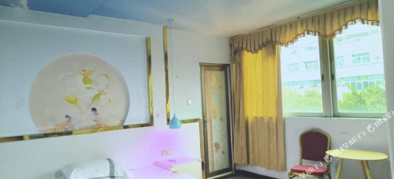 东莞鸿源旅馆(东城地铁站雍华庭店)图片