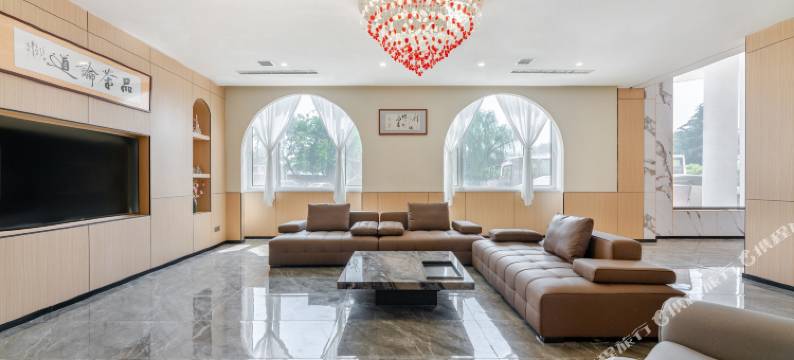 晟岷海景假日酒店(南戴河仙螺岛店)图片