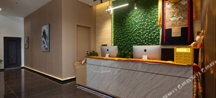 若尔盖康缦酒店图片