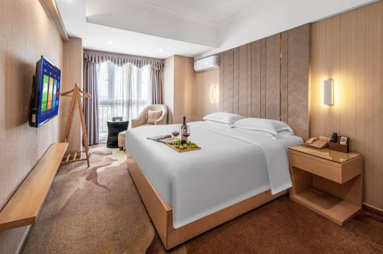 自由居酒店(衡阳白沙洲店)