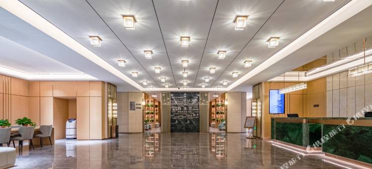 白玉兰酒店(塔什库尔干金草滩景区店)图片