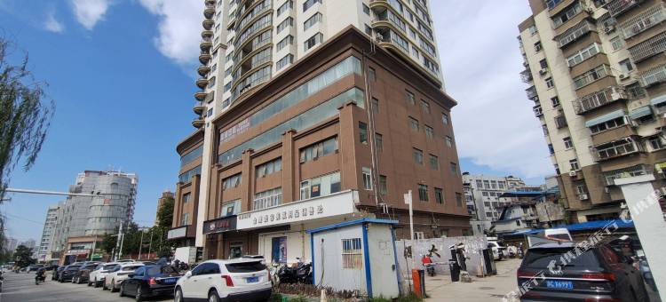 小逸青旅民宿(徐州火车站店)图片