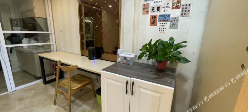 小行星青年旅社图片