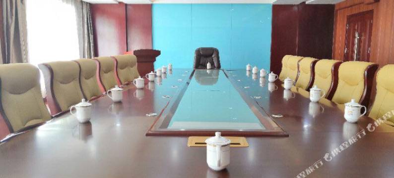 循化黎明大厦酒店图片