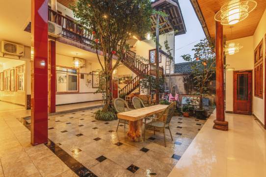 邛崃清风小筑客栈