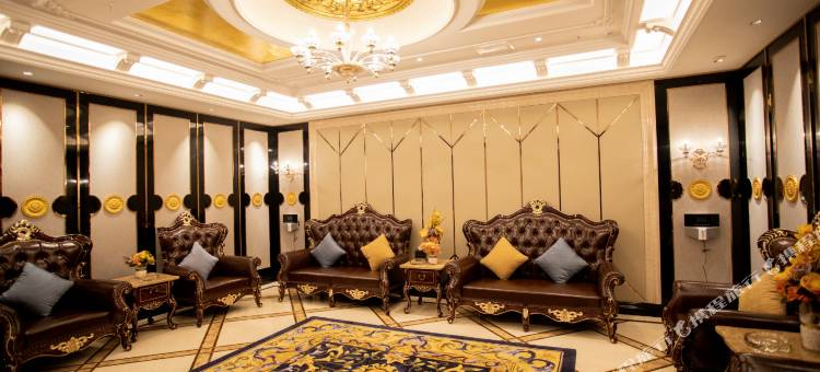 色达金马天际酒店(金马草原集散中心店)图片