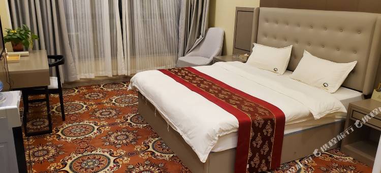 巴青虫草大酒店图片