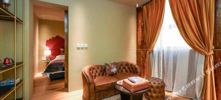 秦格喜海拔1499秘境民宿图片