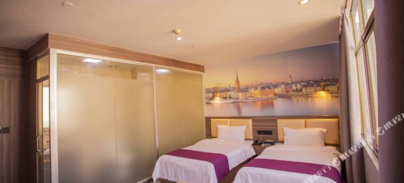 斯域酒店(深圳金凤凰购物广场凤凰商业中心店)图片