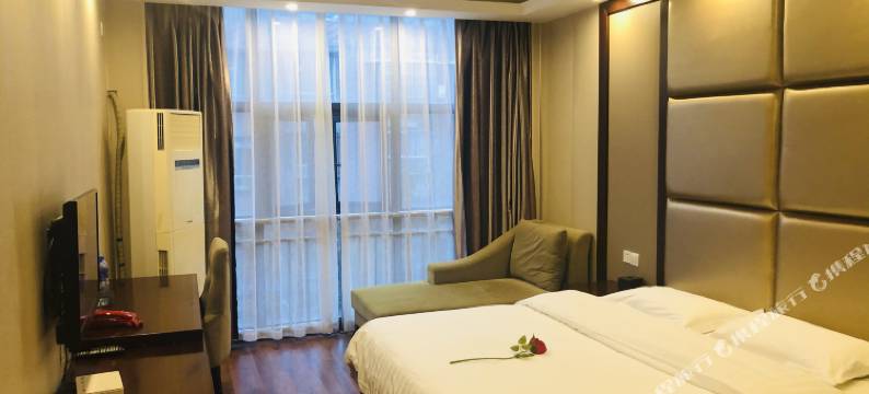 亦爱连锁酒店(盐亭众心店)图片