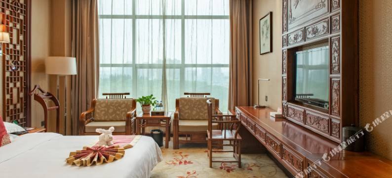 鸿源紫荆酒店(娄底市中心医院职业技术学院店)图片