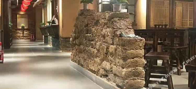 梵高精品酒店图片