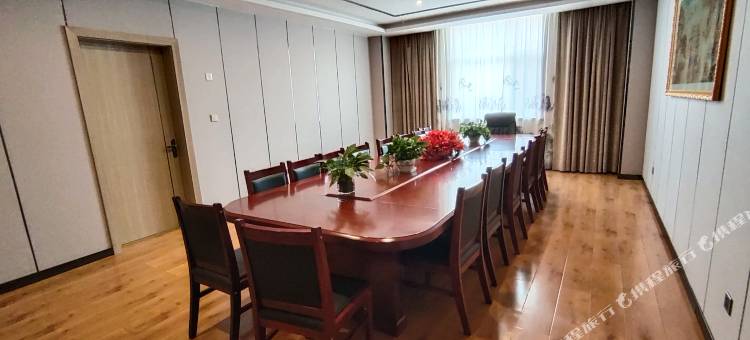 儒商酒店(海西大柴旦店)图片