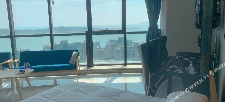 黄岛硬核电竞公寓图片