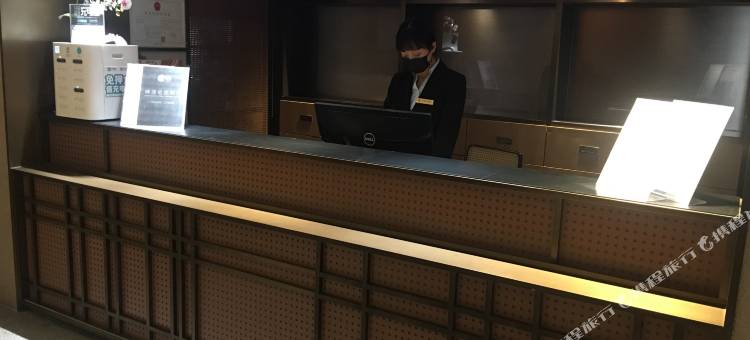 网鱼电竞酒店(苏州淮海街沙金桥地铁站店)图片