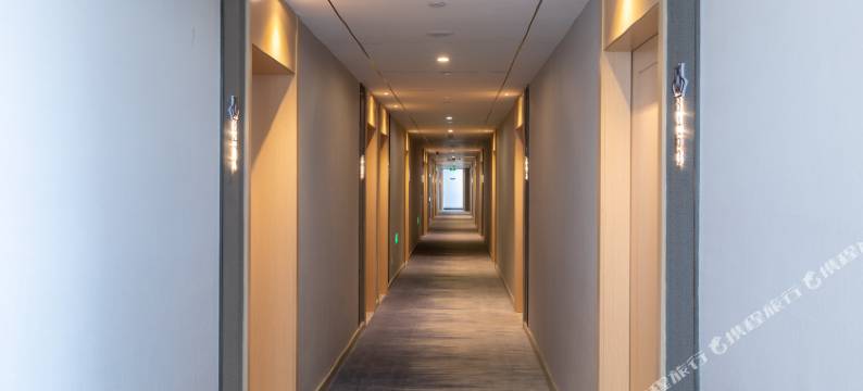 申虹精选酒店(虹桥枢纽店)图片