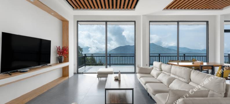 龙脊雨兰山宿(九龙五虎观景台店)图片