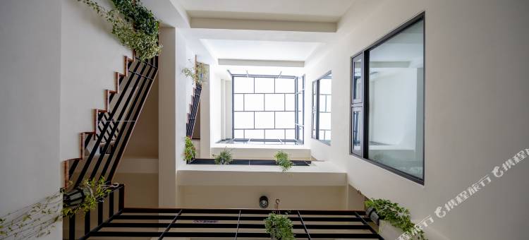 日月潭山慕艺旅图片