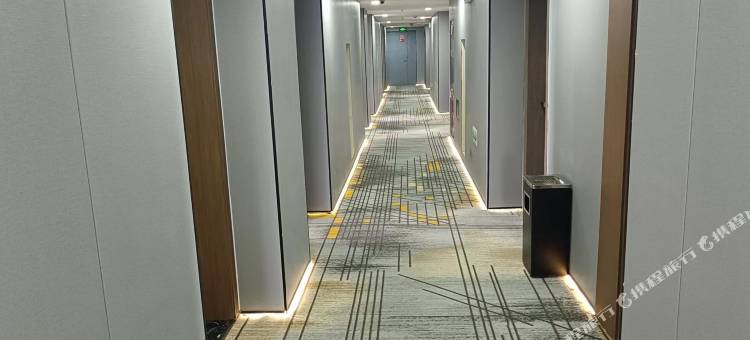 7天连锁酒店(乌鲁木齐延安路新疆大学店)图片