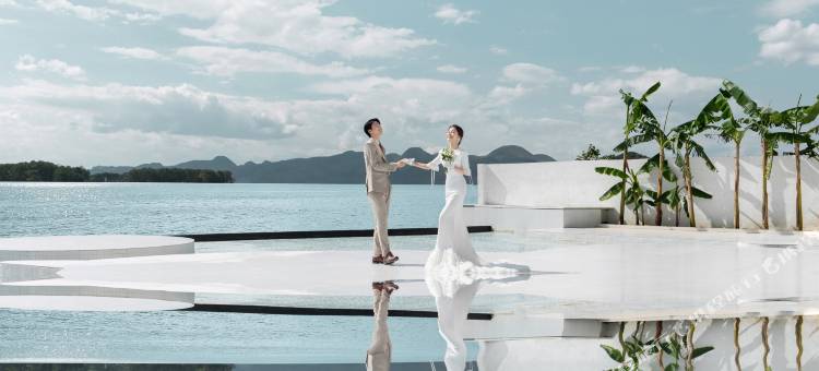 普者黑水月山270度无边水池C位湖景酒店图片