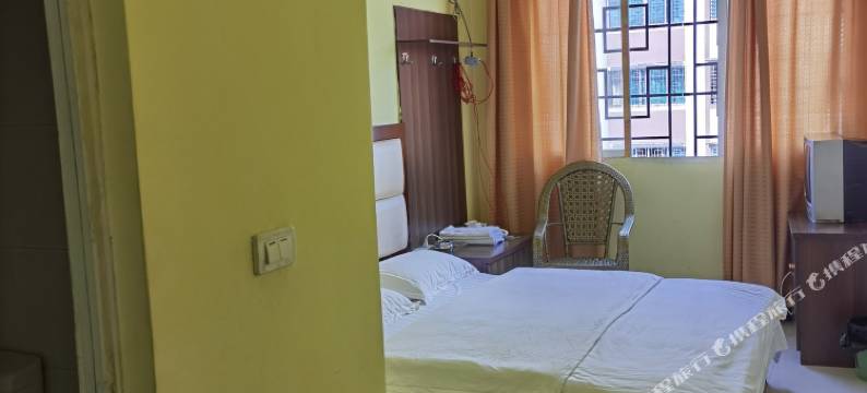 镇雄燕雪宾馆图片