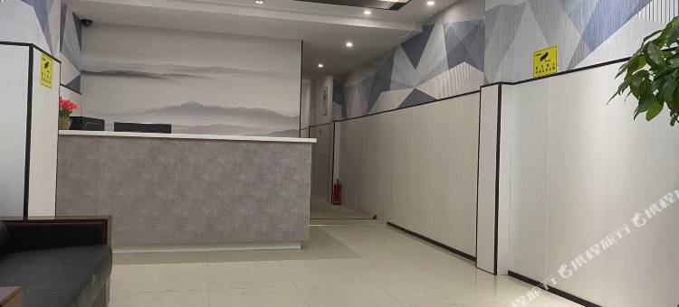 南宁丽川ins酒店(广西大学店)图片