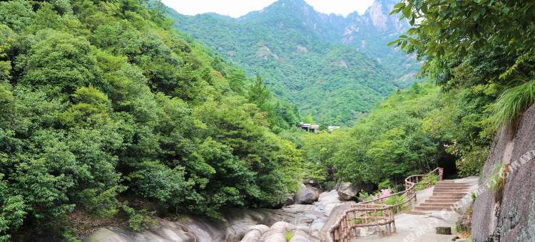 黄山山叠山民宿(凤凰源店)图片