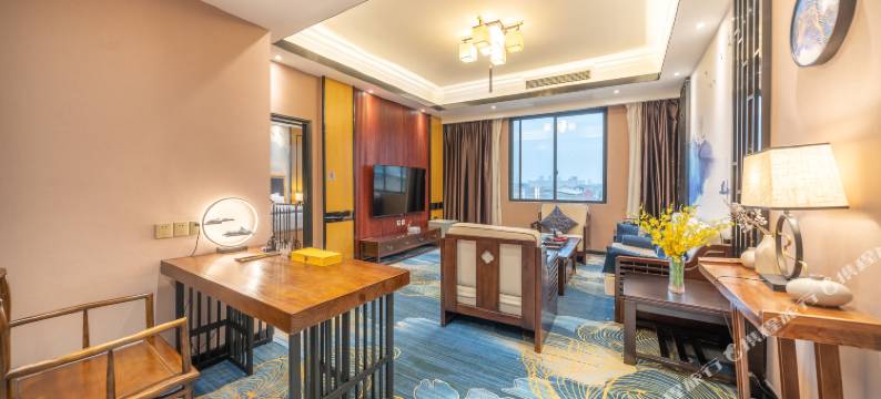 悦良红云酒店(南宁武鸣东盟开发区客运站店)图片