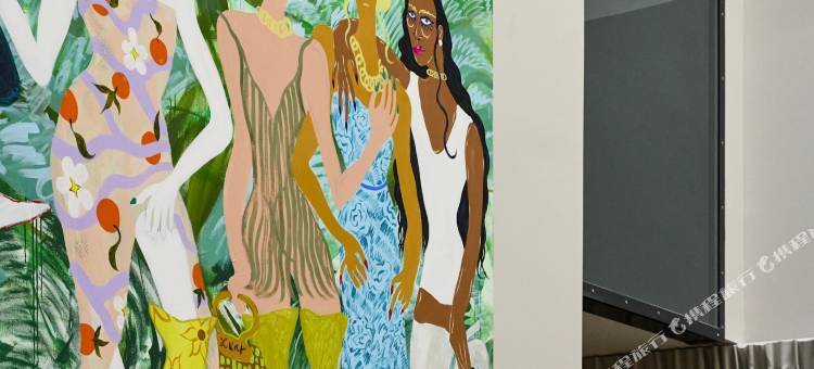 雷维尔(Revier)图片