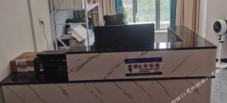 心悦影院民宿(蔡甸中核世纪广场店)图片