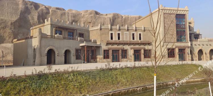 温宿鸿昊假日休闲酒店(阿克苏红旗坡机场店)图片