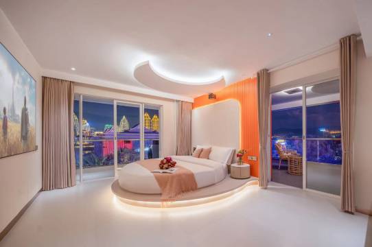 西双版纳景洪金曼酒店(泼水广场店)图片