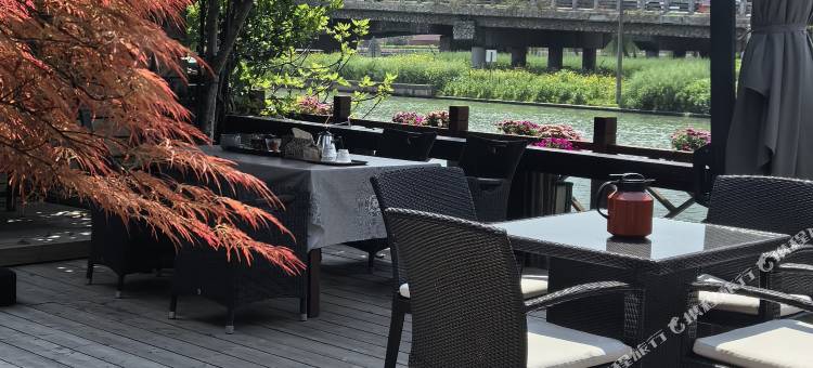 半舍精品民宿(朱家角古镇壹号店)图片