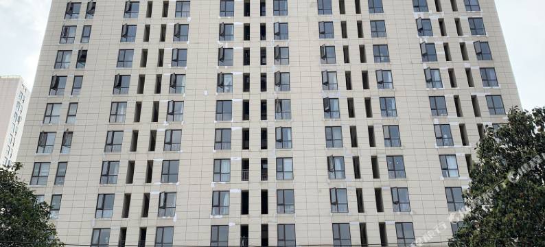 与白观影民宿(南悦城店)图片