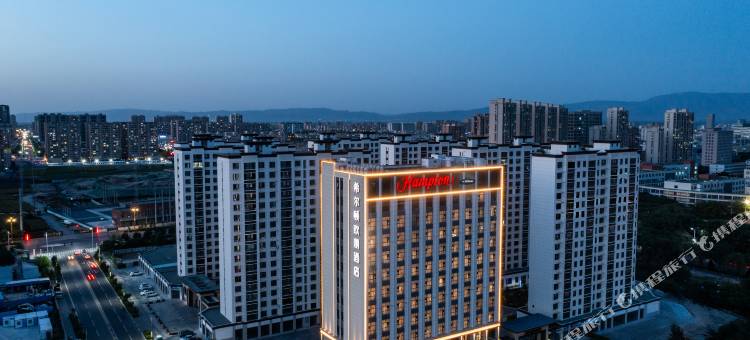 张掖高铁西站希尔顿欢朋酒店图片