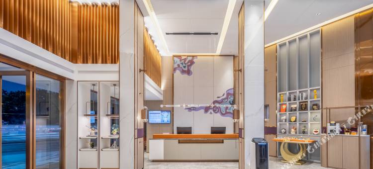 艺龙酒店(三亚湾店)图片