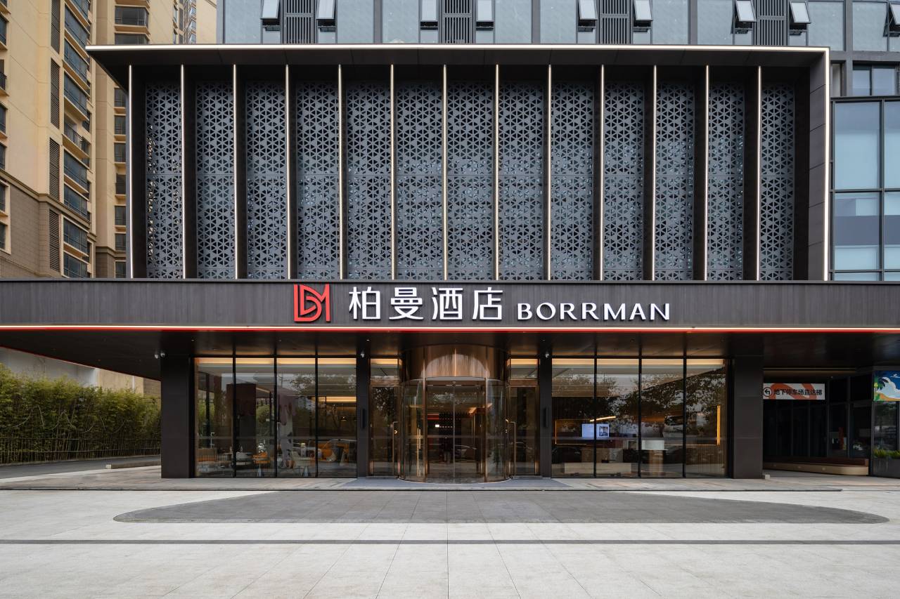 柏曼酒店(南宁五象总部基地广西体育中心店)图片
