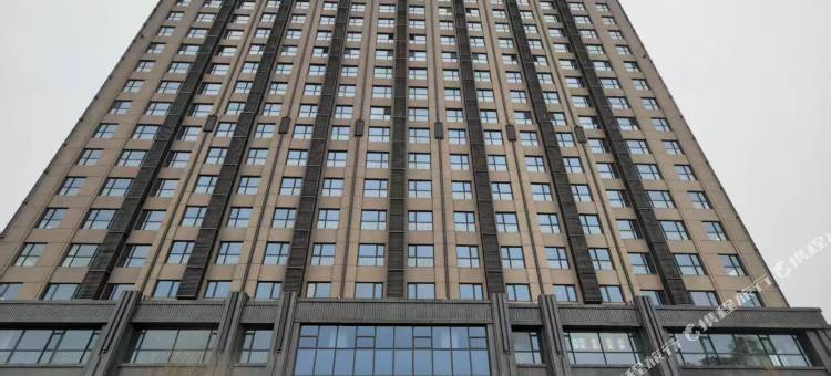 品逸民宿(市政府店)图片