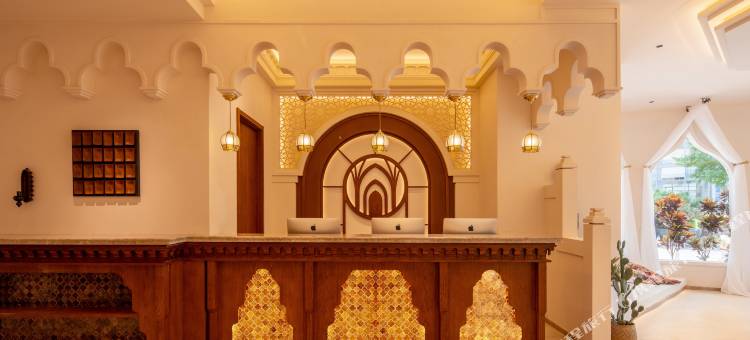 大连锦色海景艺术民宿(星海广场店)图片