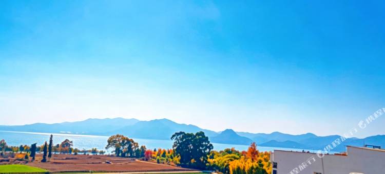 抚仙湖伴窗月精品民宿(抚仙湖旅游度假区店)图片