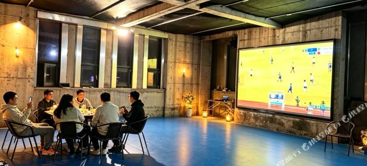 云庭美宿智慧酒店(威海北站欧乐坊零点夜市店)图片