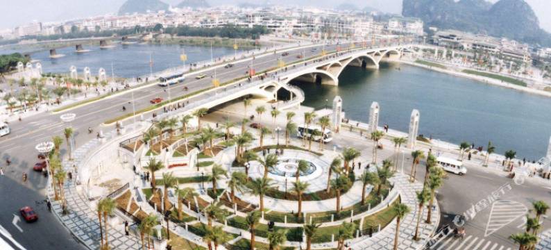 涵栅雅居酒店(桂林两江四湖象山公园店)图片