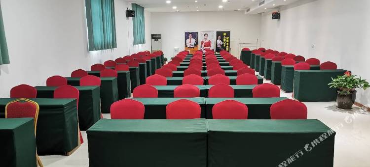 蜗居全季酒店(濮阳万达广场店)图片