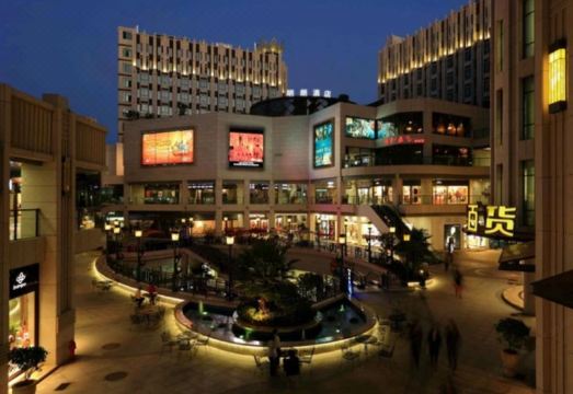 普洱铂曼酒店（创基尚城店）外景图