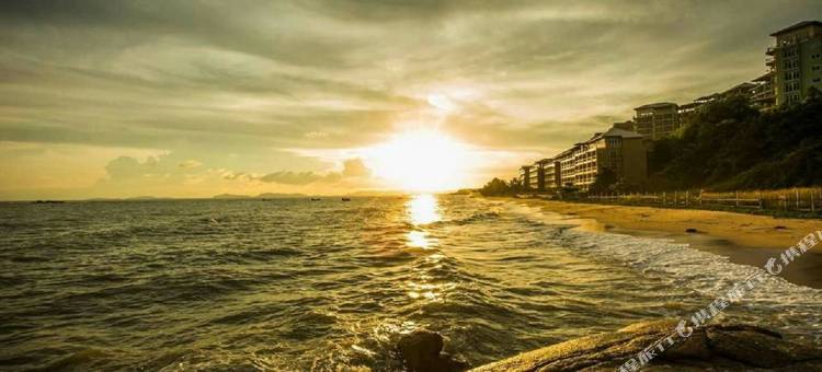 皇家帕拉悬崖海滩酒店(Royal Phala Cliff Beach Resort)图片