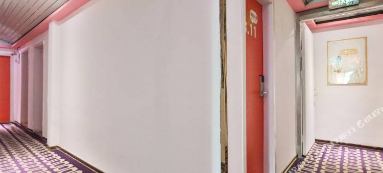 布丁酒店(苏州人民路观前察院场地铁站店)图片