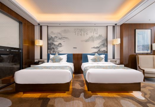 Dechen Jinling Grand Hotel Hotel Overview